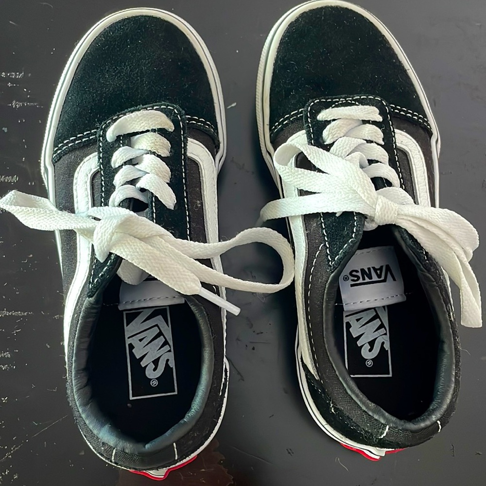 Black and white suede VANS nvw without box size 13